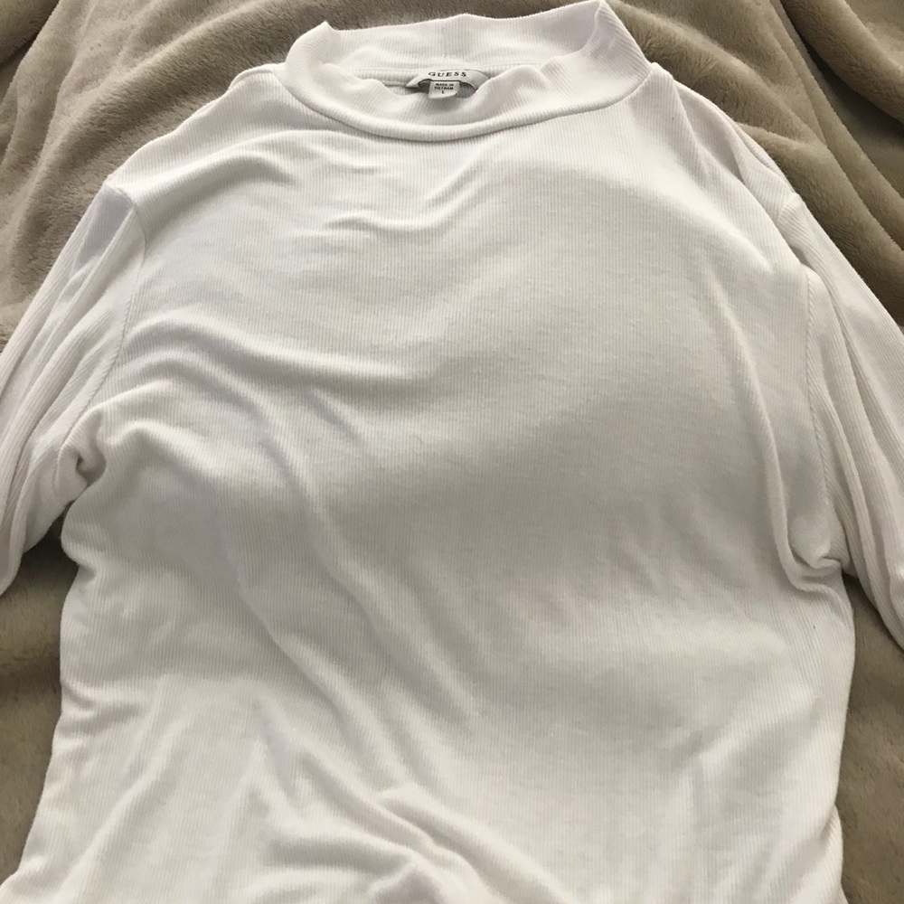 White crop top long sleeve shirt